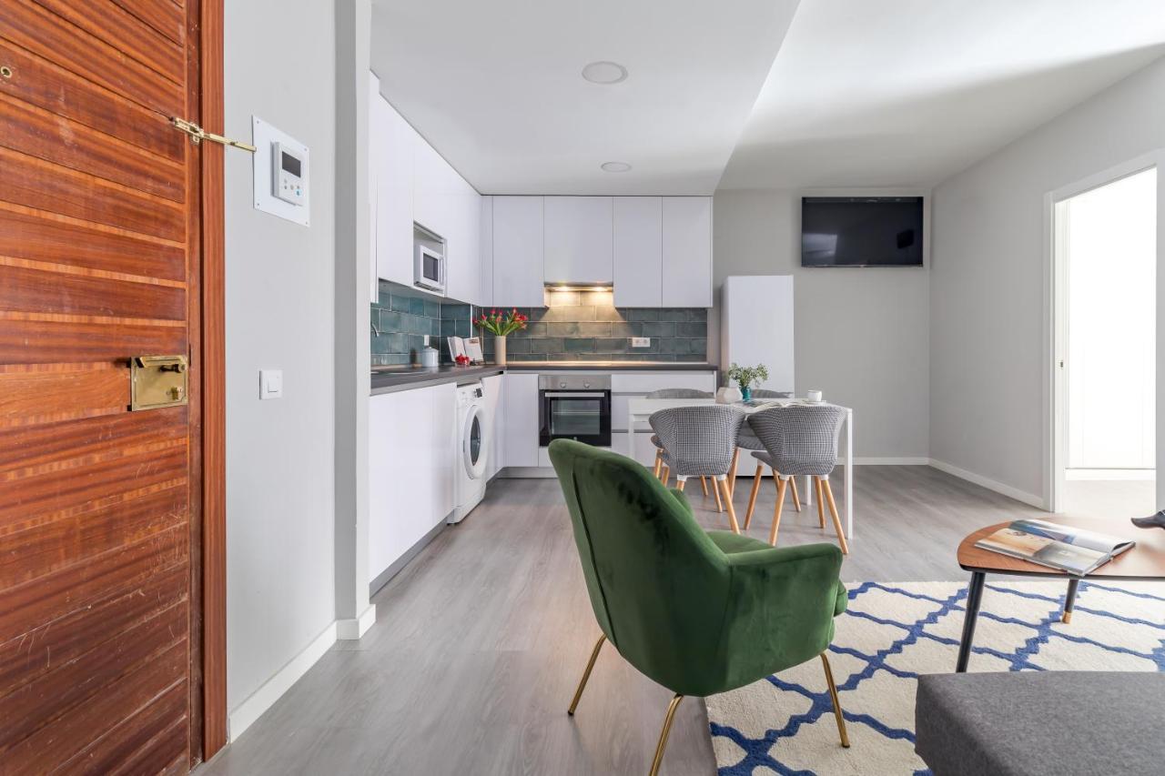 Apartamento Junto A Gran Via Madrid Esterno foto