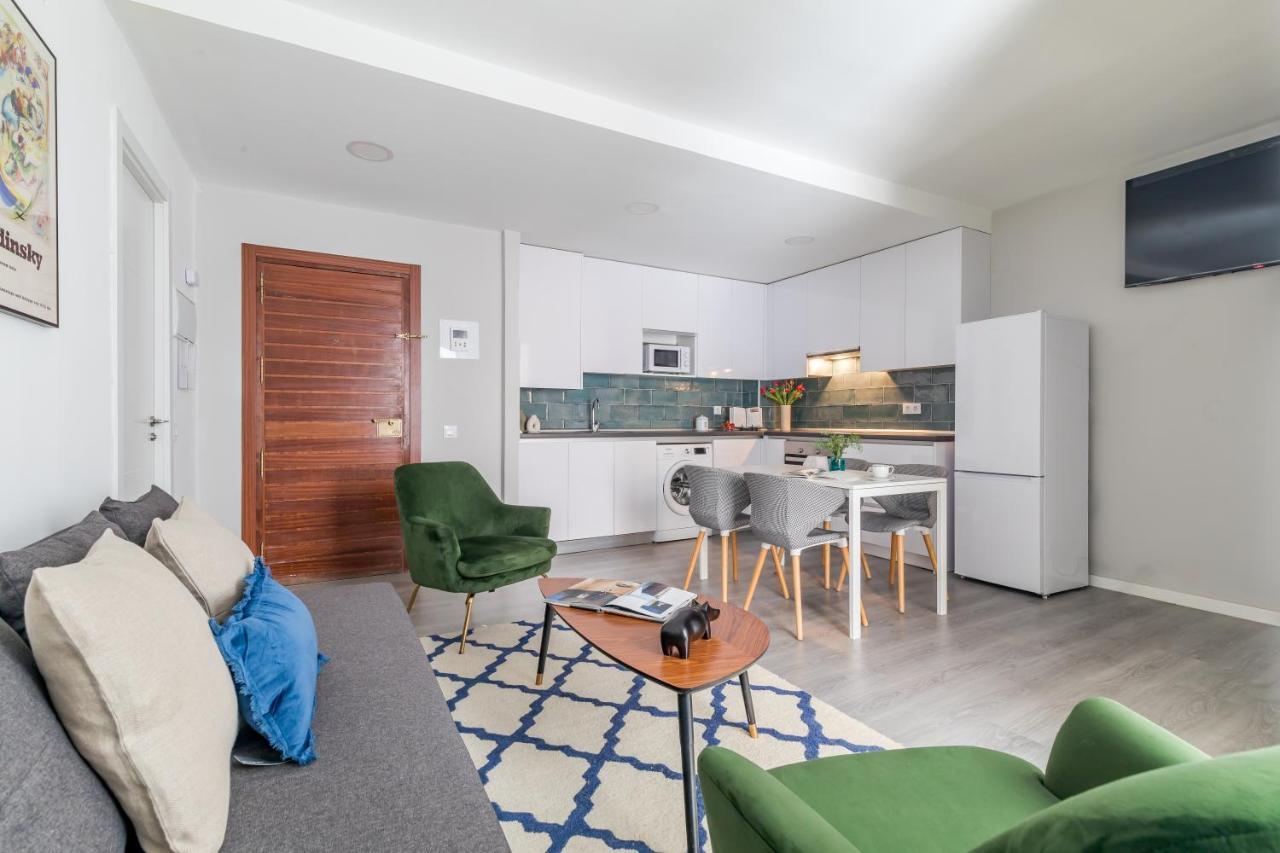 Apartamento Junto A Gran Via Madrid Esterno foto