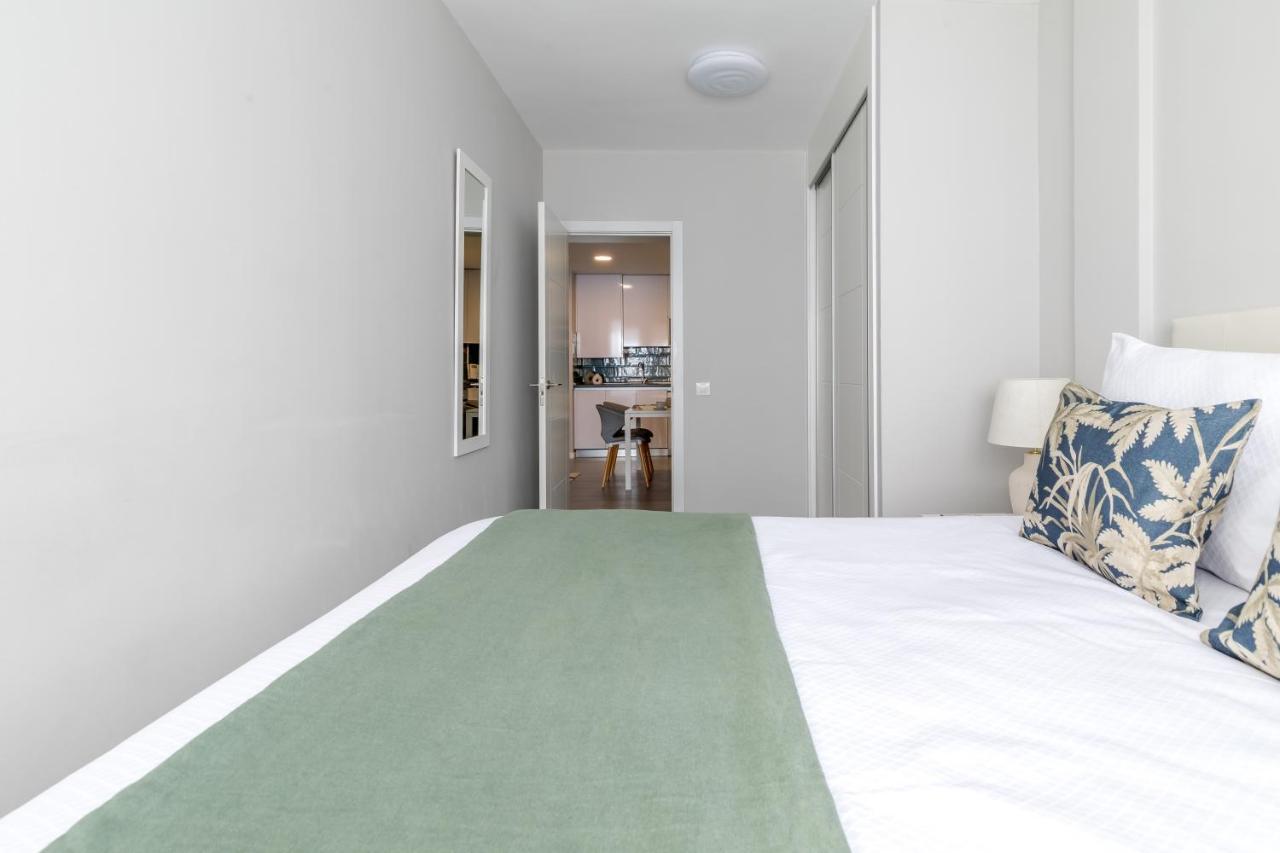Apartamento Junto A Gran Via Madrid Esterno foto