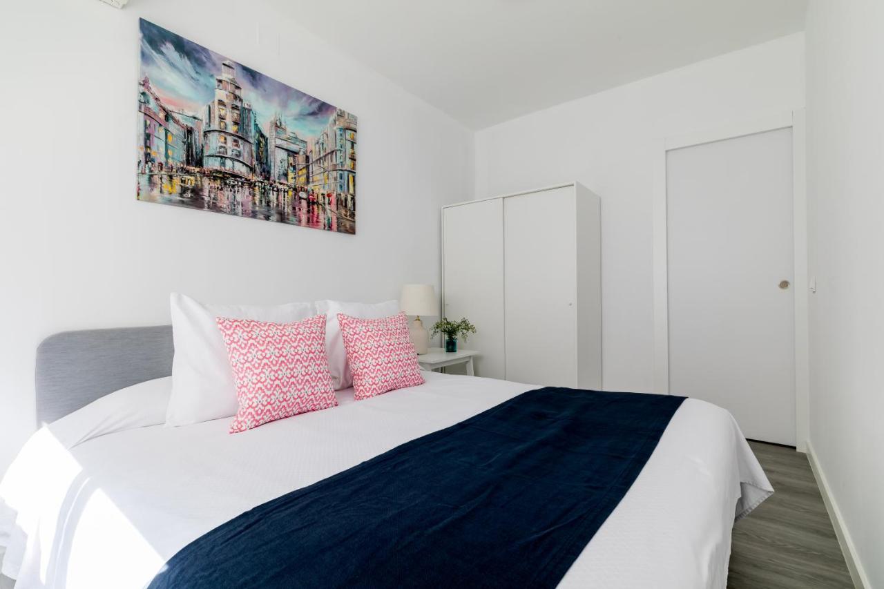 Apartamento Junto A Gran Via Madrid Esterno foto