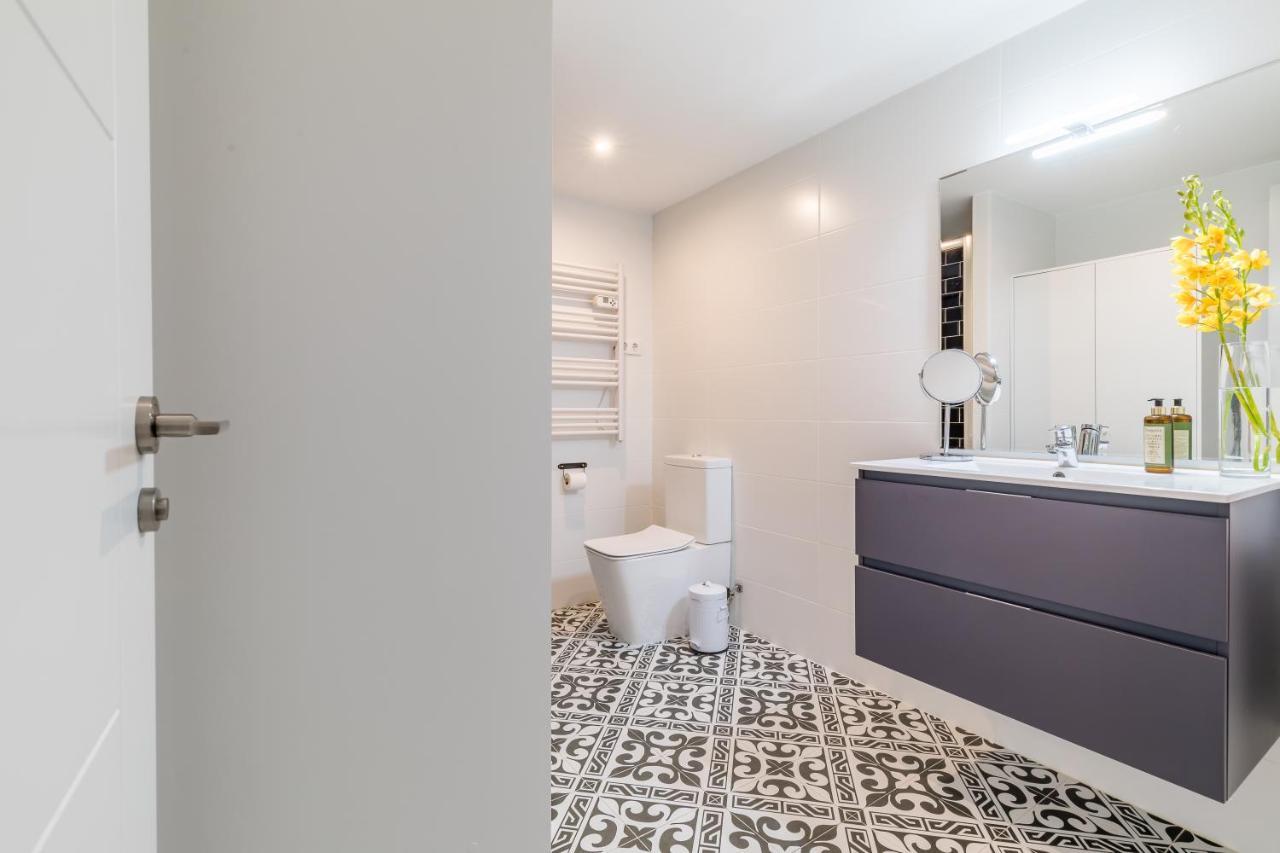 Apartamento Junto A Gran Via Madrid Esterno foto