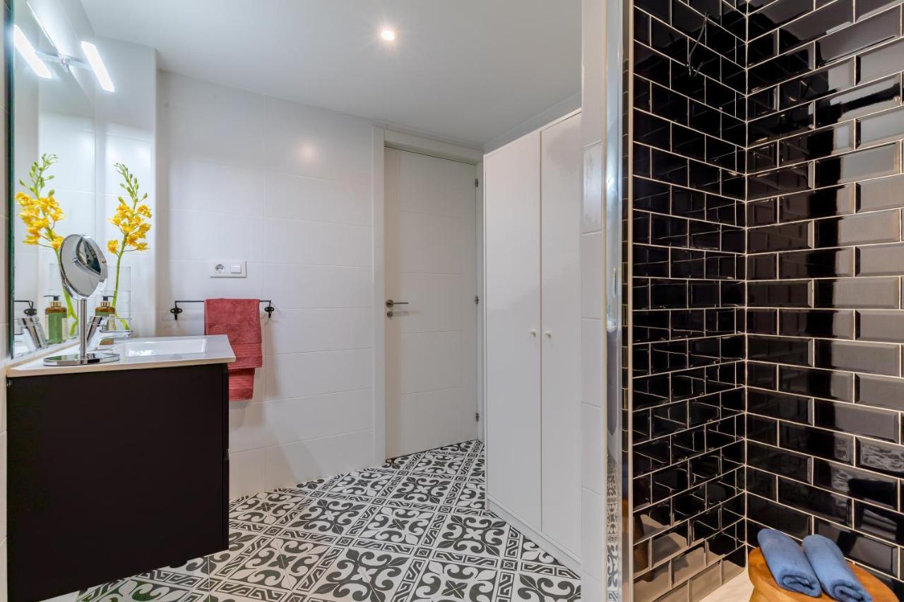 Apartamento Junto A Gran Via Madrid Esterno foto